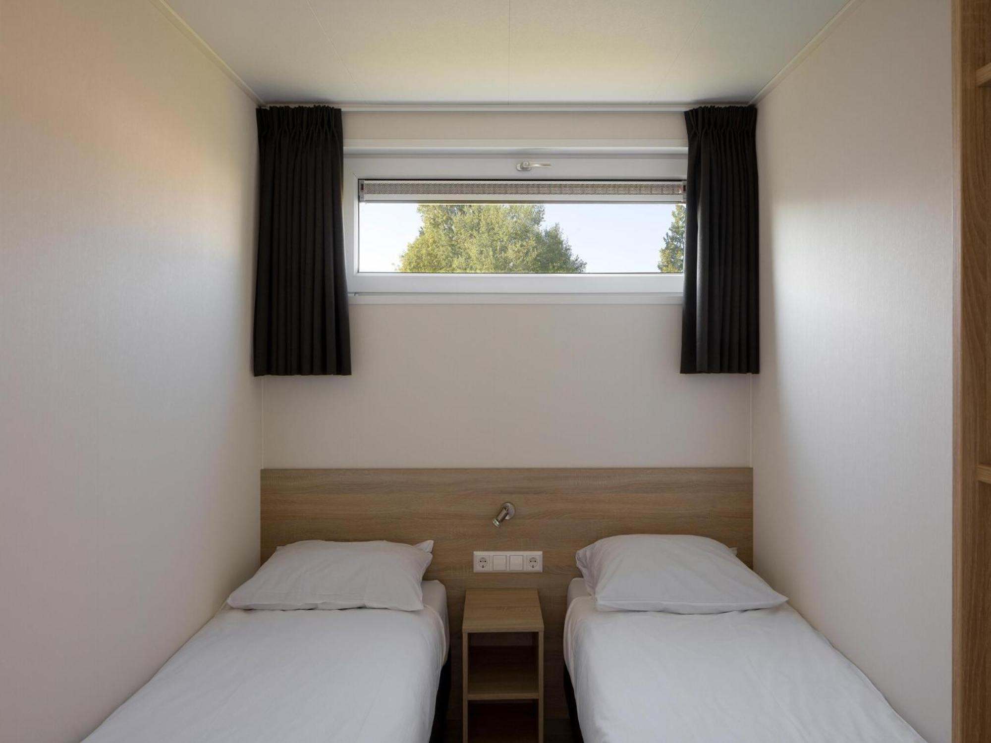 Vakantiehuis Modern With Dishwasher, Microwave, 500 M From The Sea